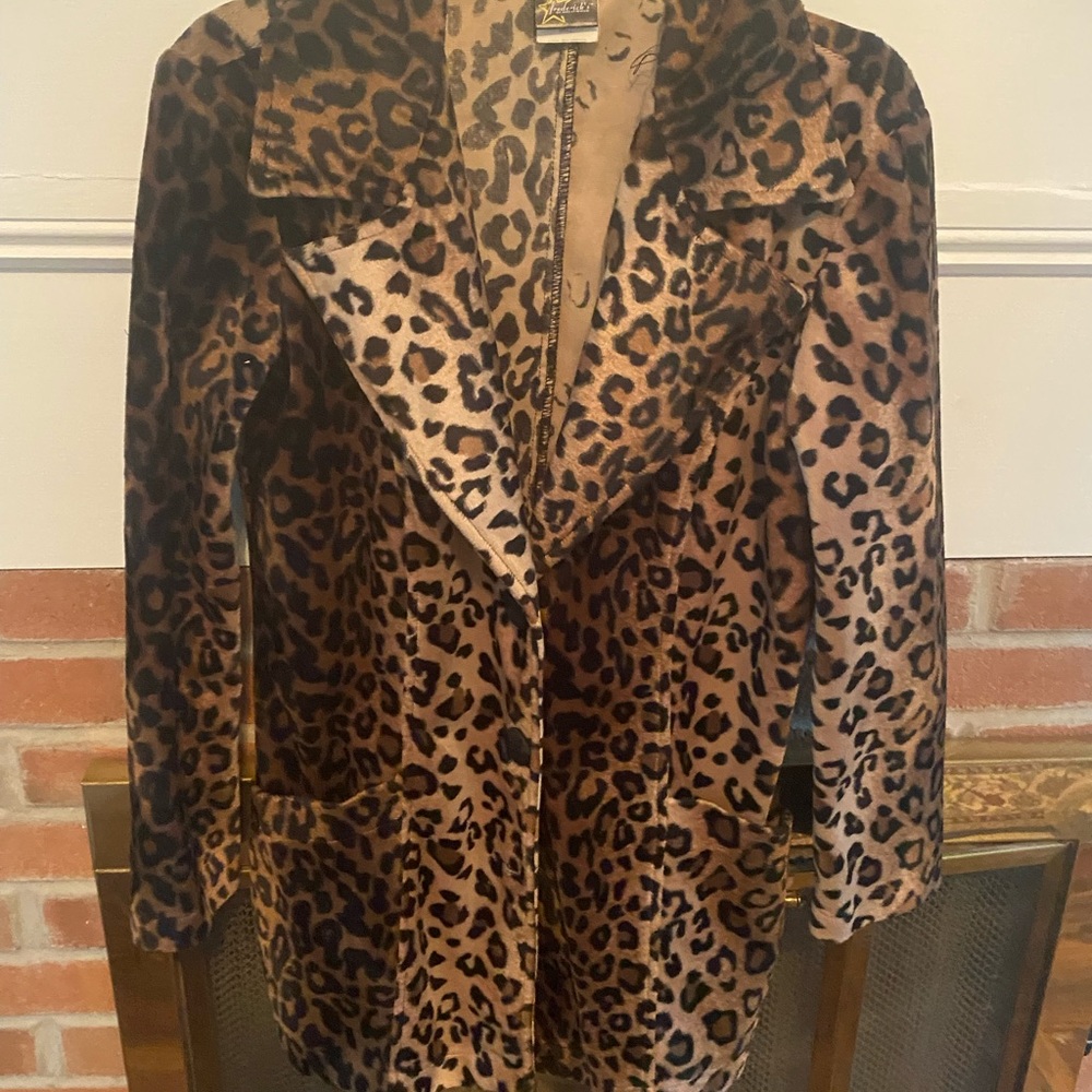 Leopard jacket. Fuzzy! Mid length.